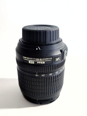 Nikon | Nikkor 18-105mm Lens